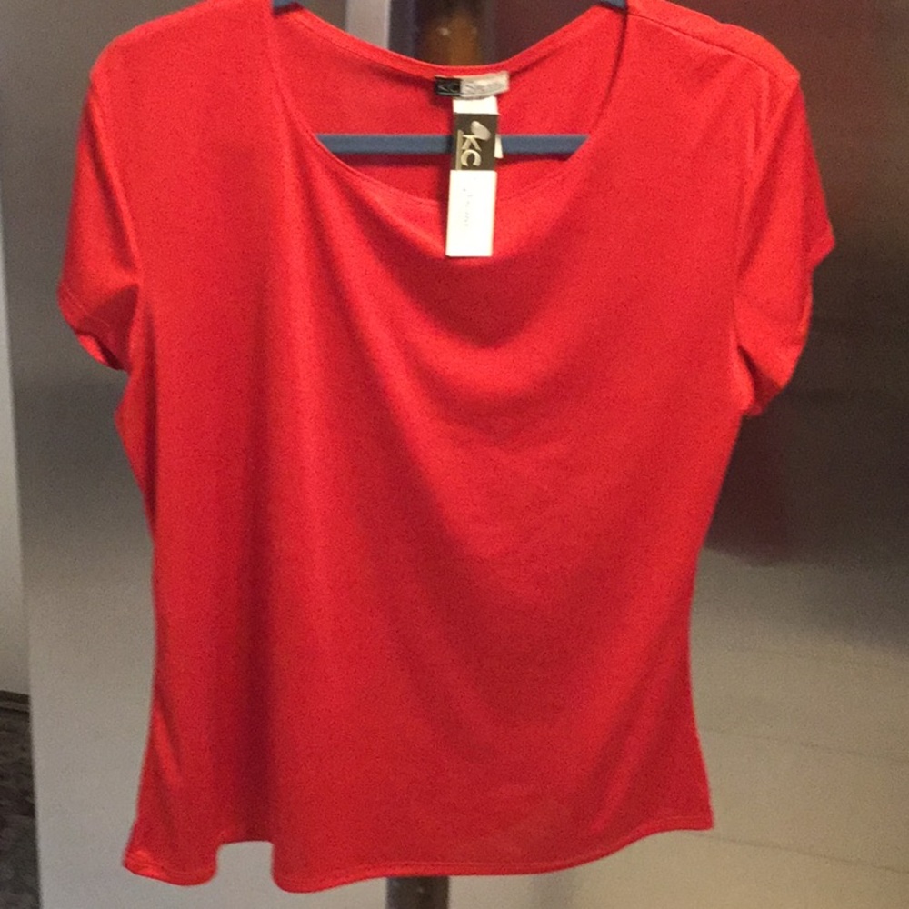 NWT SHINY RED SHORT-SLEEVE SHELL.